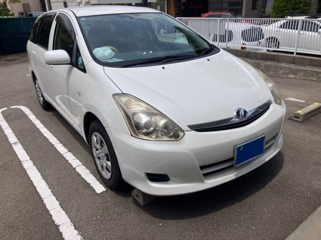 TOYOTA WISH