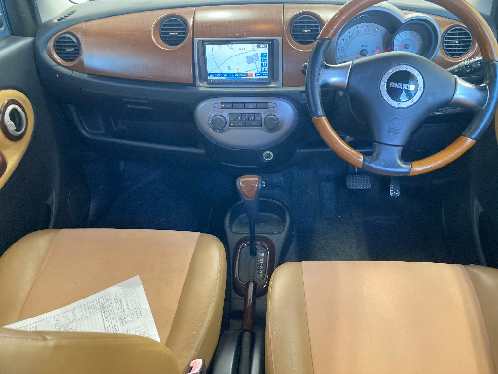 DAIHATSU MIRA GINO