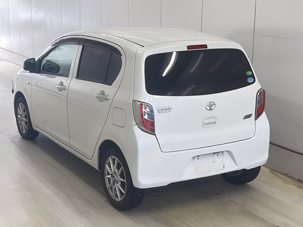 TOYOTA PIXIS EPOCH