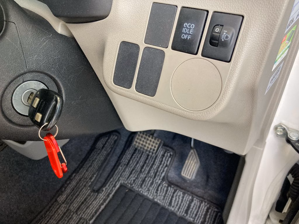 TOYOTA PIXIS EPOCH