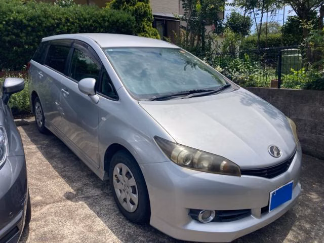 TOYOTA WISH