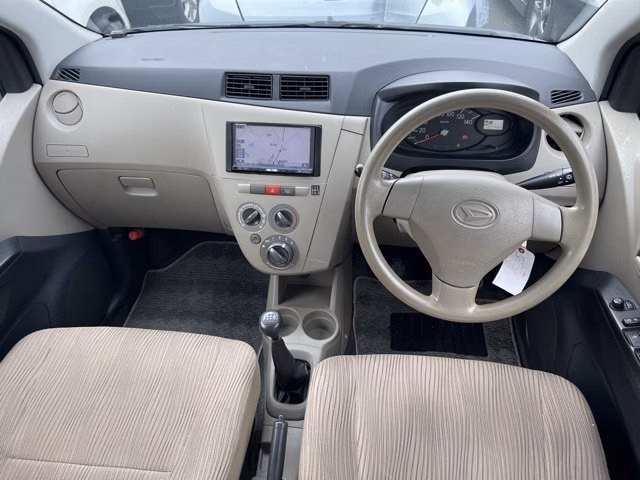 DAIHATSU MIRA
