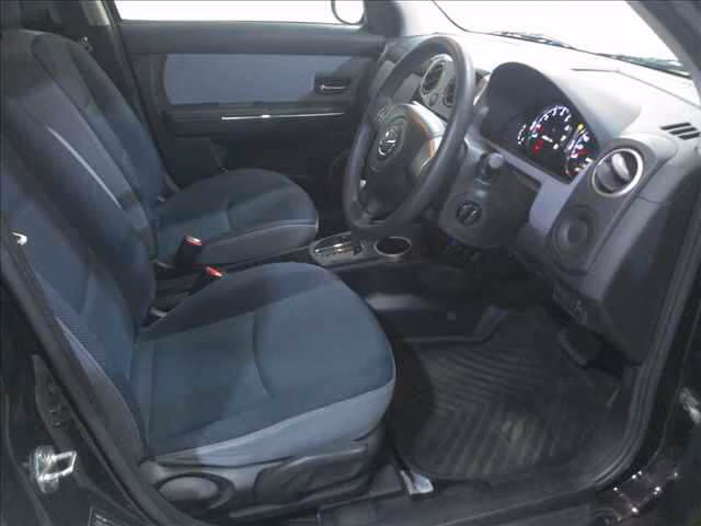 MAZDA VERISA