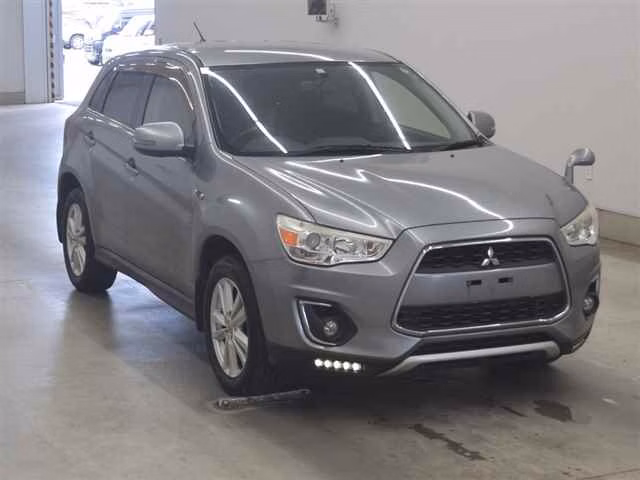MITSUBISHI RVR