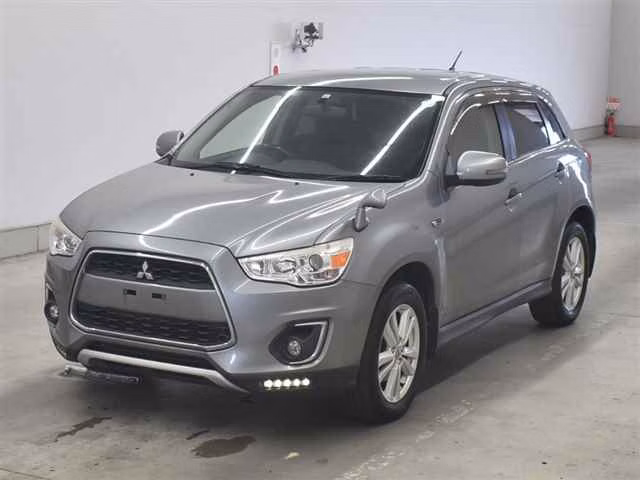 MITSUBISHI RVR
