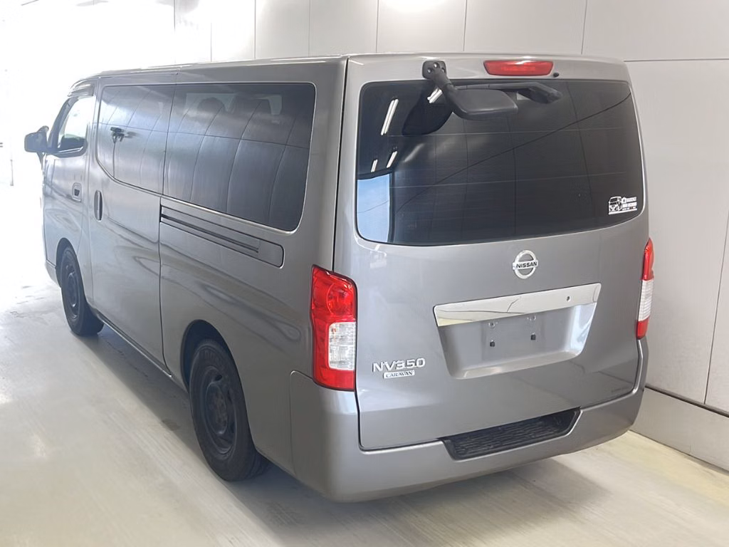 NISSAN NV350 CARAVAN