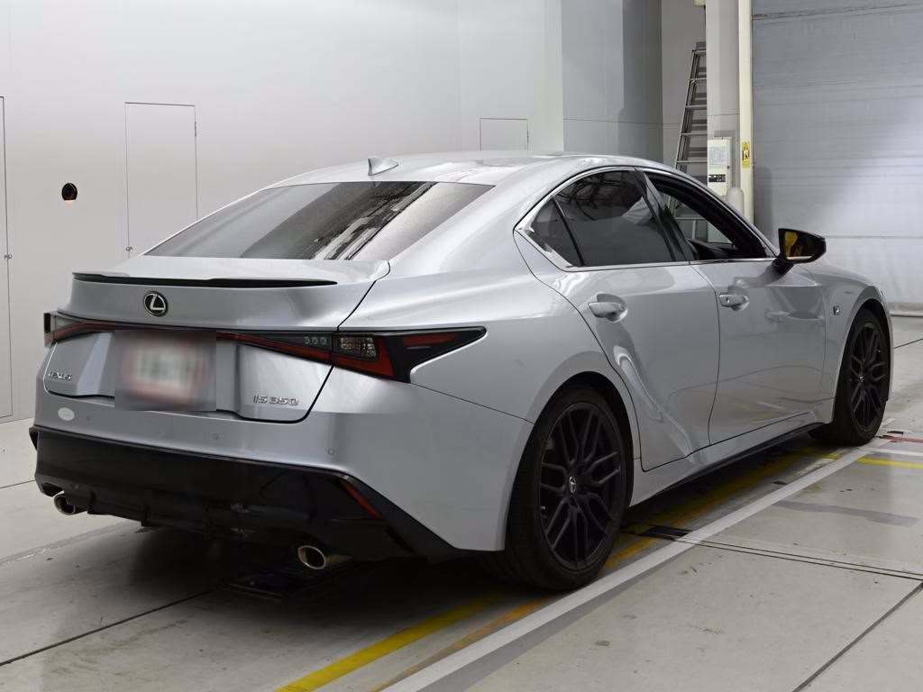 LEXUS IS350