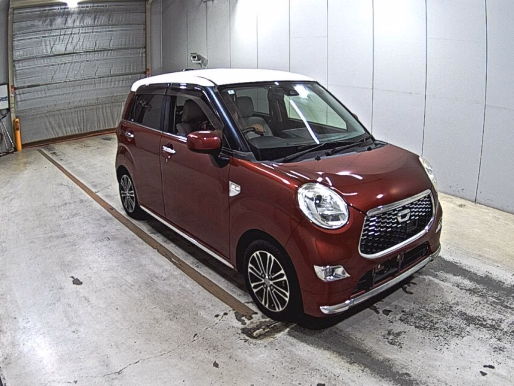 DAIHATSU CAST