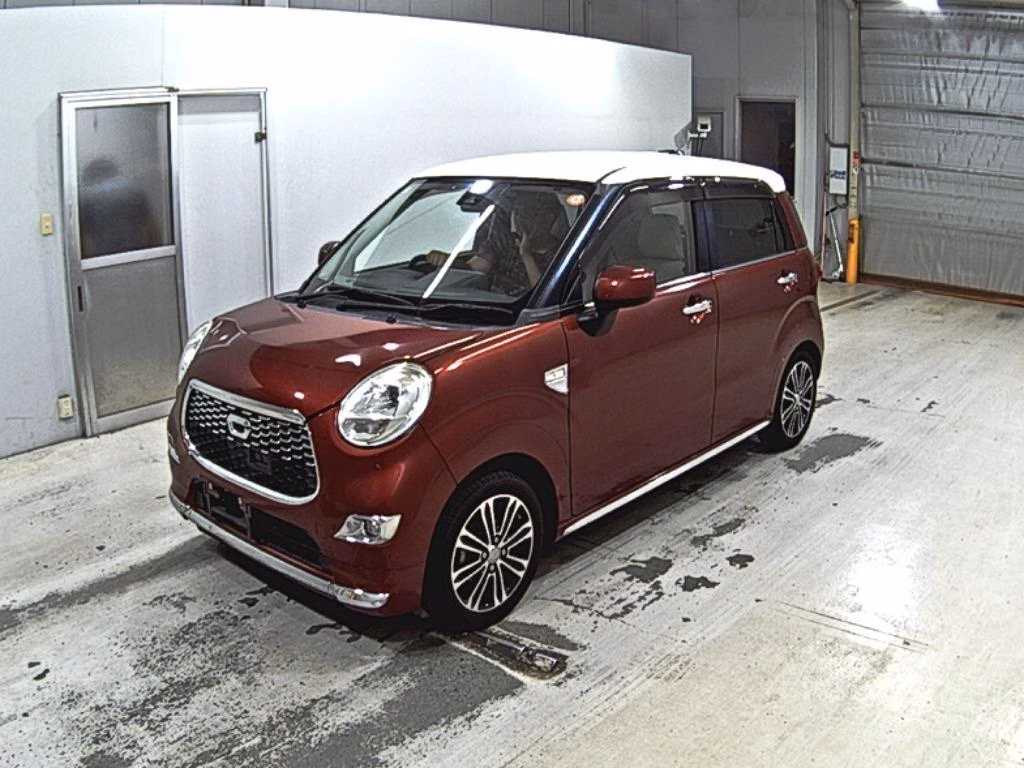 DAIHATSU CAST