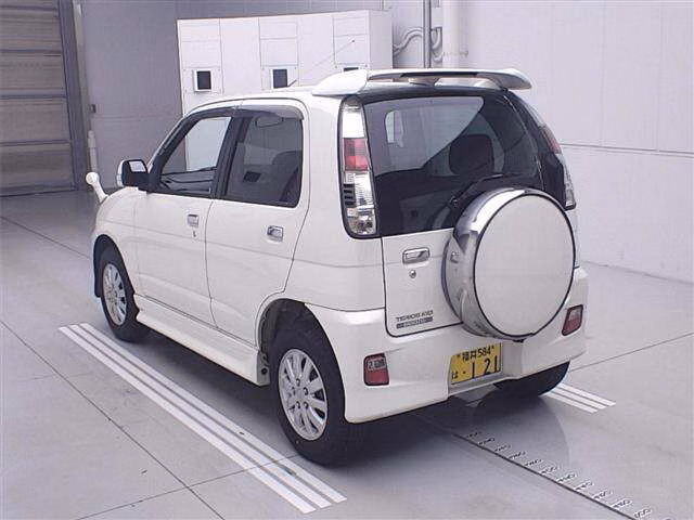DAIHATSU TERIOS KID
