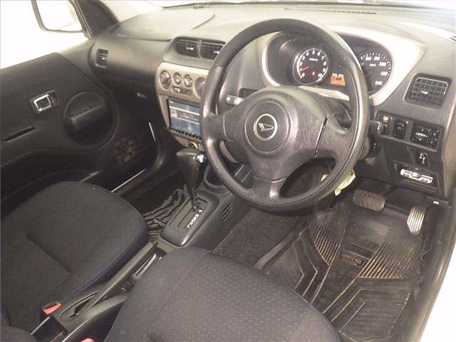 DAIHATSU TERIOS KID