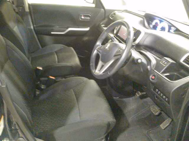 MITSUBISHI DELICA D:2
