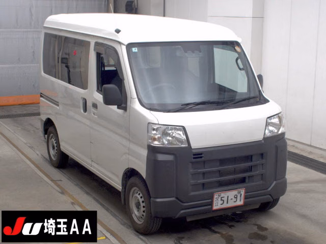 TOYOTA PIXIS VAN
