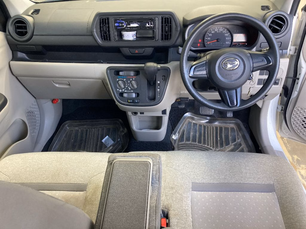 DAIHATSU BOON