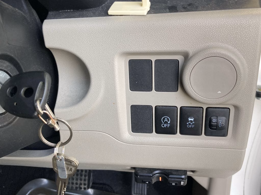 DAIHATSU BOON