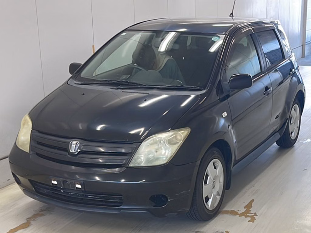 TOYOTA IST