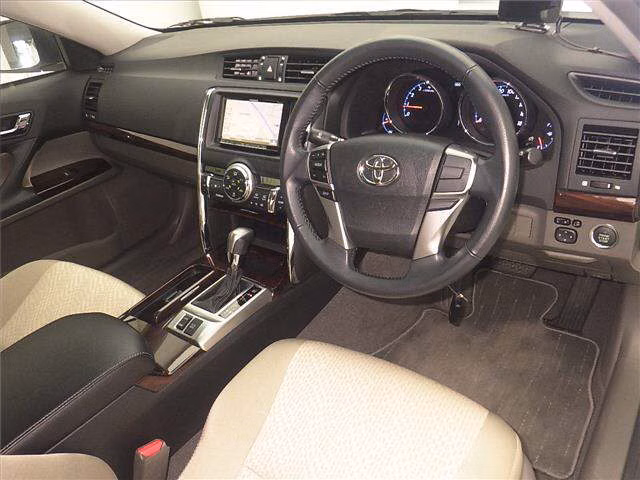 TOYOTA MARK X