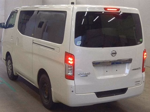 NISSAN NV350 CARAVAN