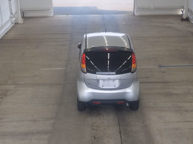 MITSUBISHI I