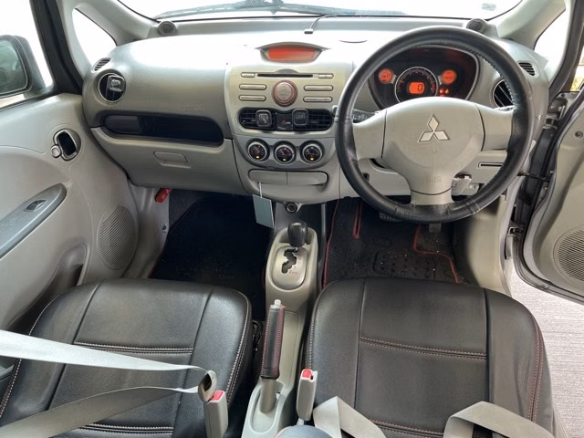 MITSUBISHI I