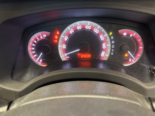 TOYOTA ISIS
