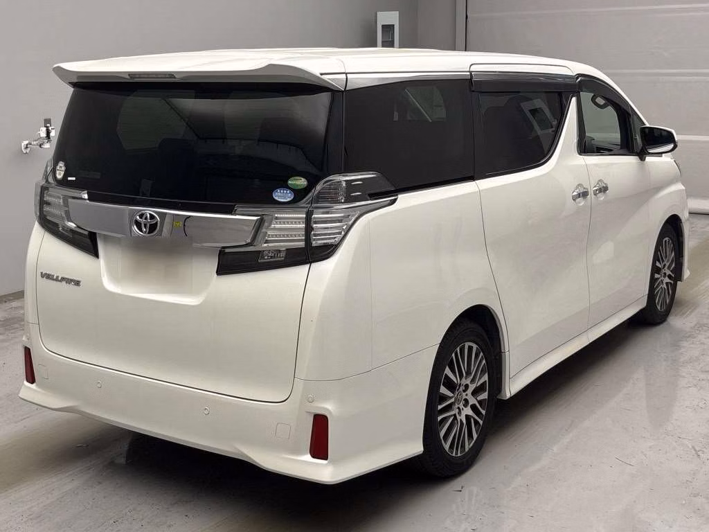 TOYOTA VELLFIRE