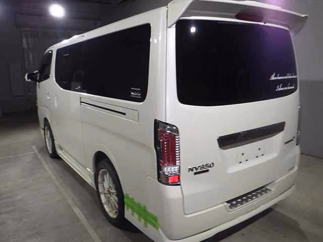 NISSAN NV350 CARAVAN