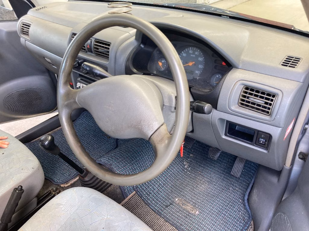 MITSUBISHI MINICA
