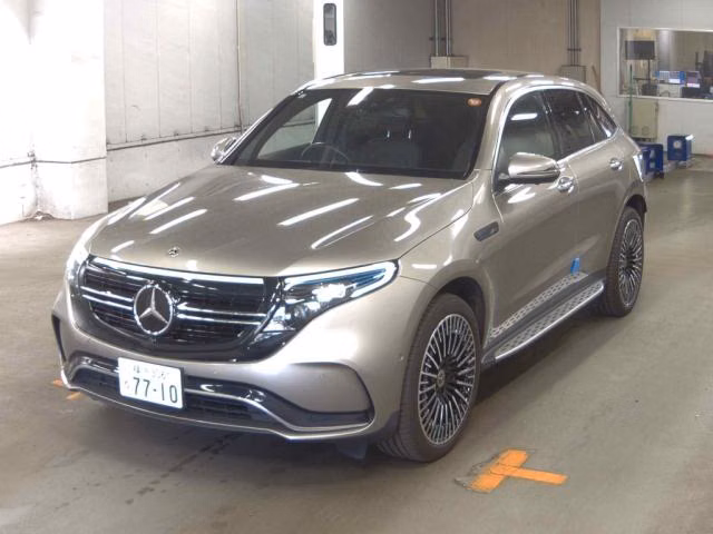 MERCEDES-BENZ EQC