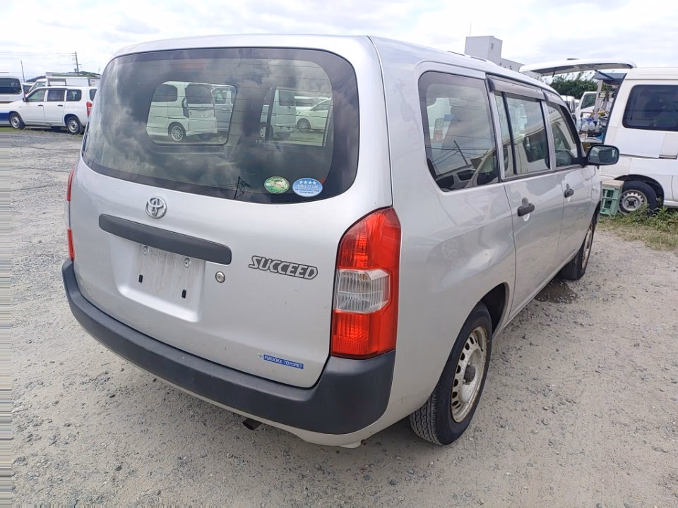 TOYOTA PROBOX