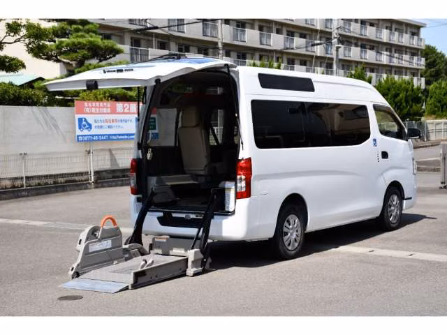 NISSAN NV350 CARAVAN