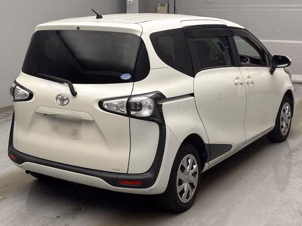TOYOTA SIENTA