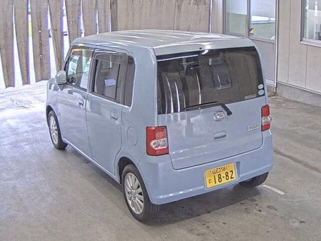 DAIHATSU MOVE CONTE
