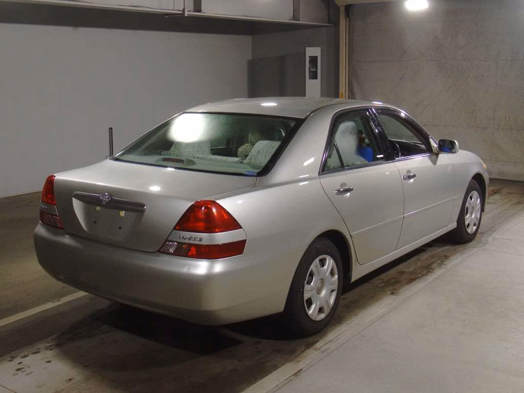 TOYOTA MARK II