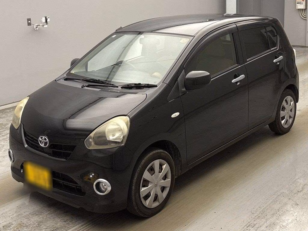 TOYOTA PIXIS EPOCH