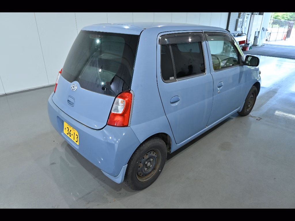 DAIHATSU ESSE