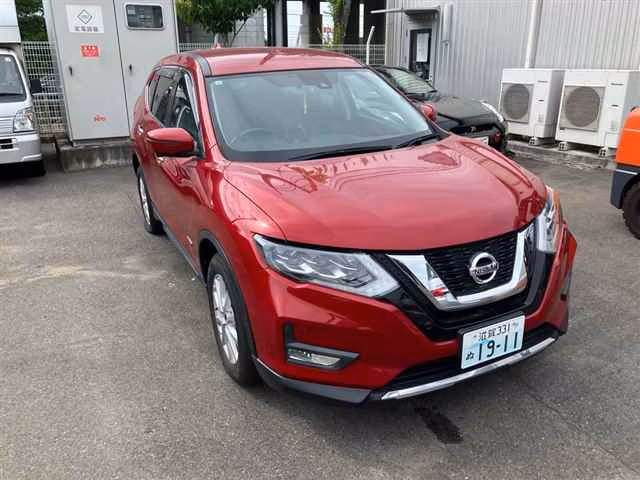 NISSAN X-TRAIL