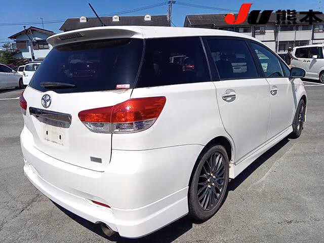 TOYOTA WISH