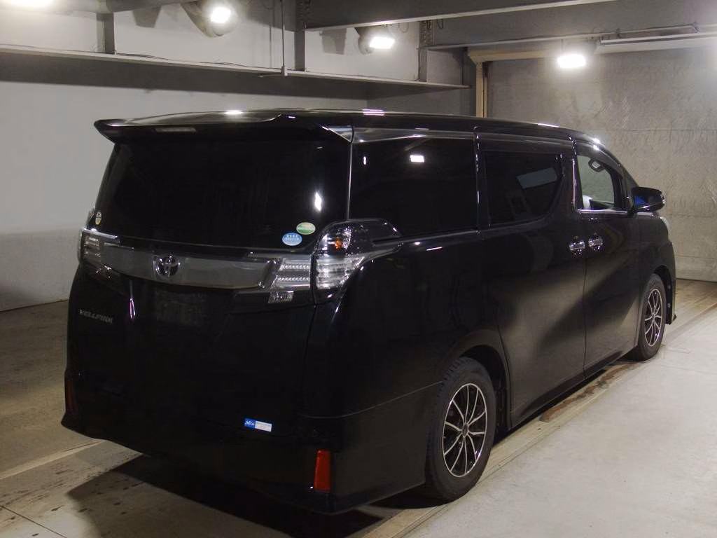 TOYOTA VELLFIRE