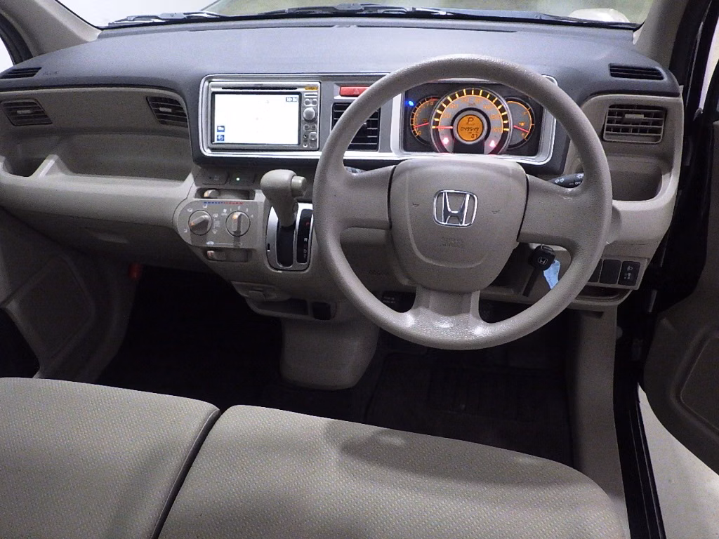 HONDA LIFE