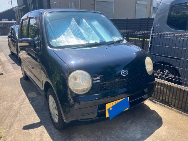 DAIHATSU MOVE LATTE