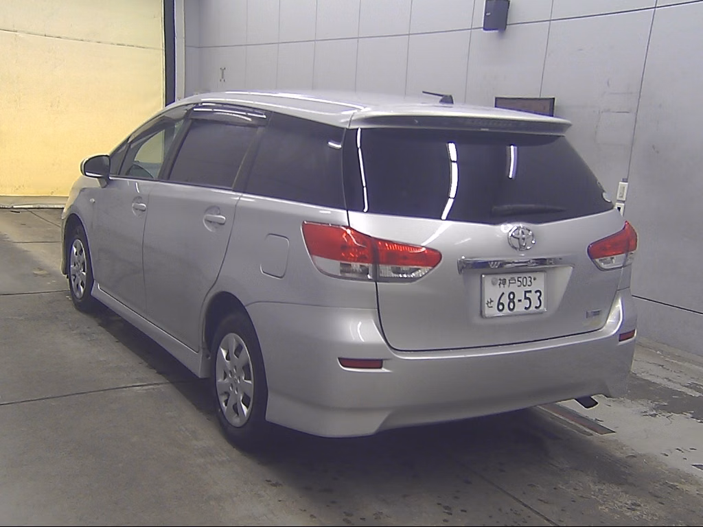 TOYOTA WISH