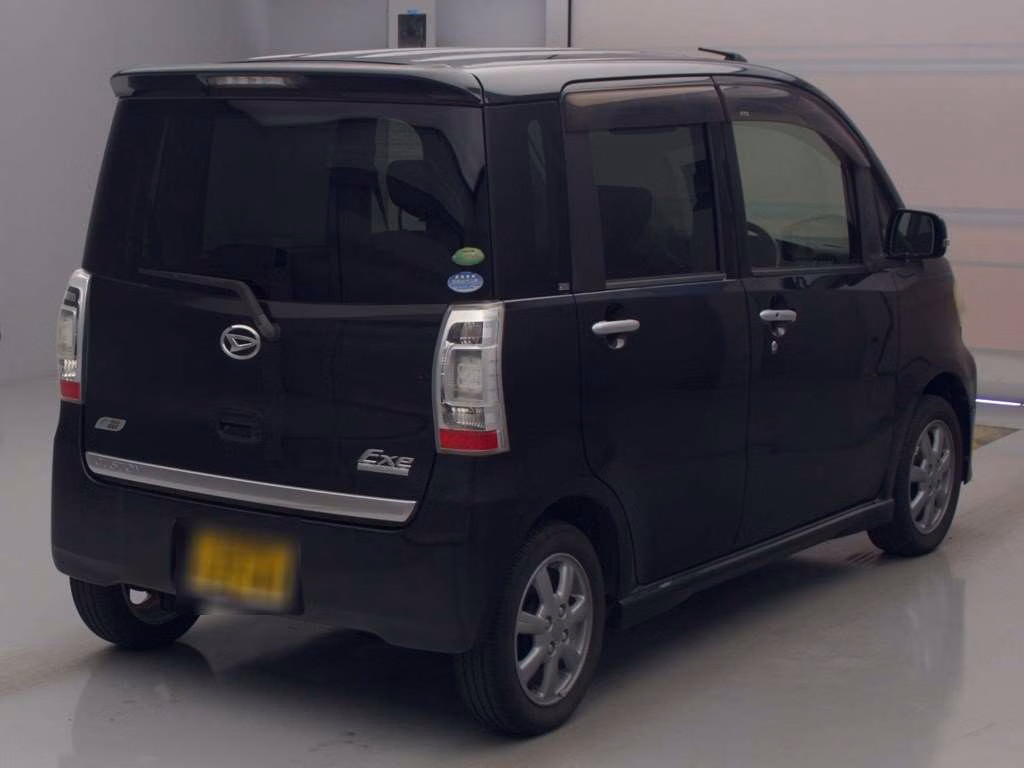 DAIHATSU TANTO EXE