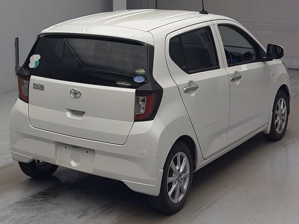 TOYOTA PIXIS EPOCH