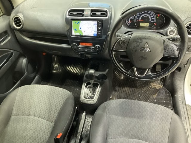 MITSUBISHI MIRAGE