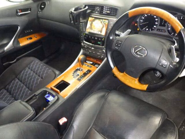 LEXUS IS250