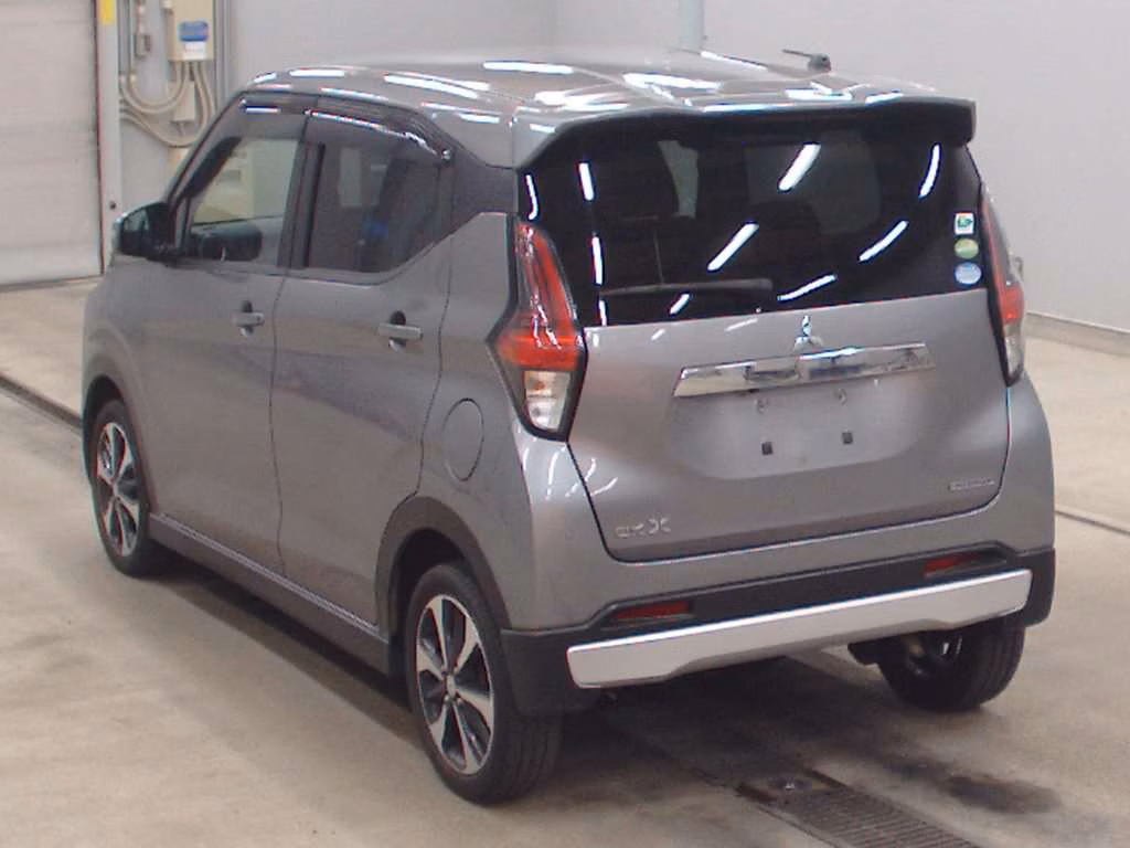 MITSUBISHI EK X