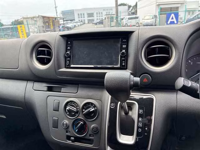 NISSAN CARAVAN