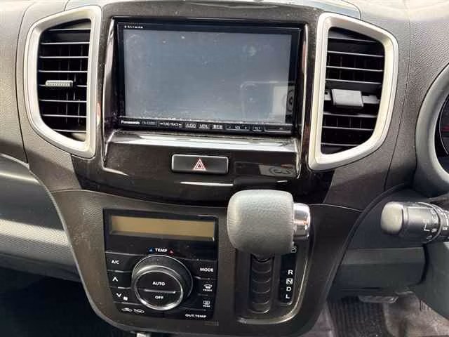 MITSUBISHI DELICA D:2
