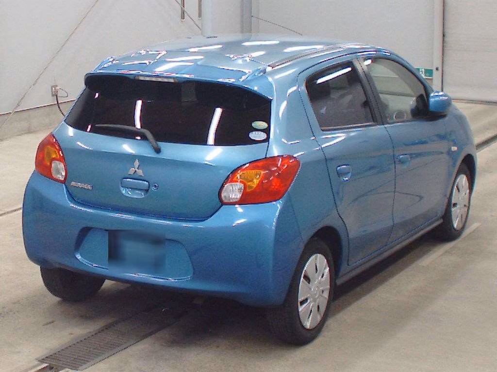 MITSUBISHI MIRAGE